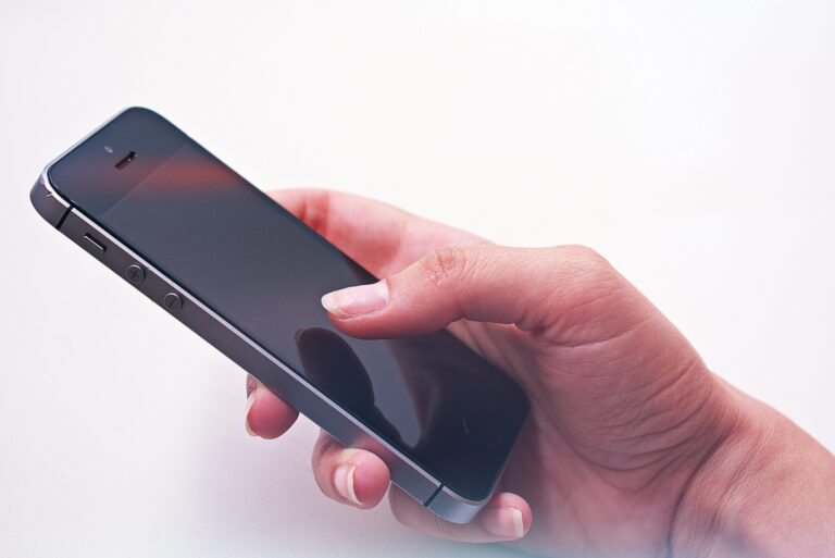 Kontakta oss på telefon